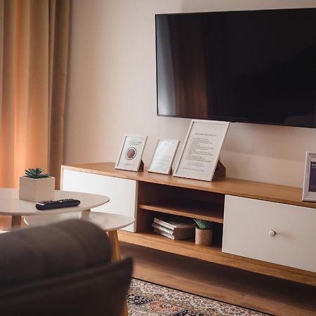 Tam Skanderbeg Square Serviced City Center Apartment No1 地拉那 外观 照片