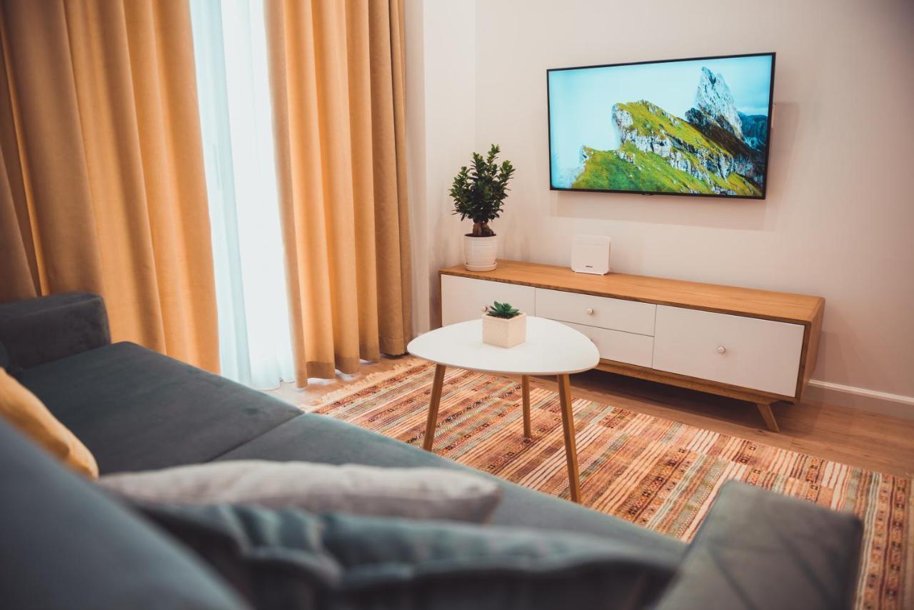 Tam Skanderbeg Square Serviced City Center Apartment No1 地拉那 外观 照片