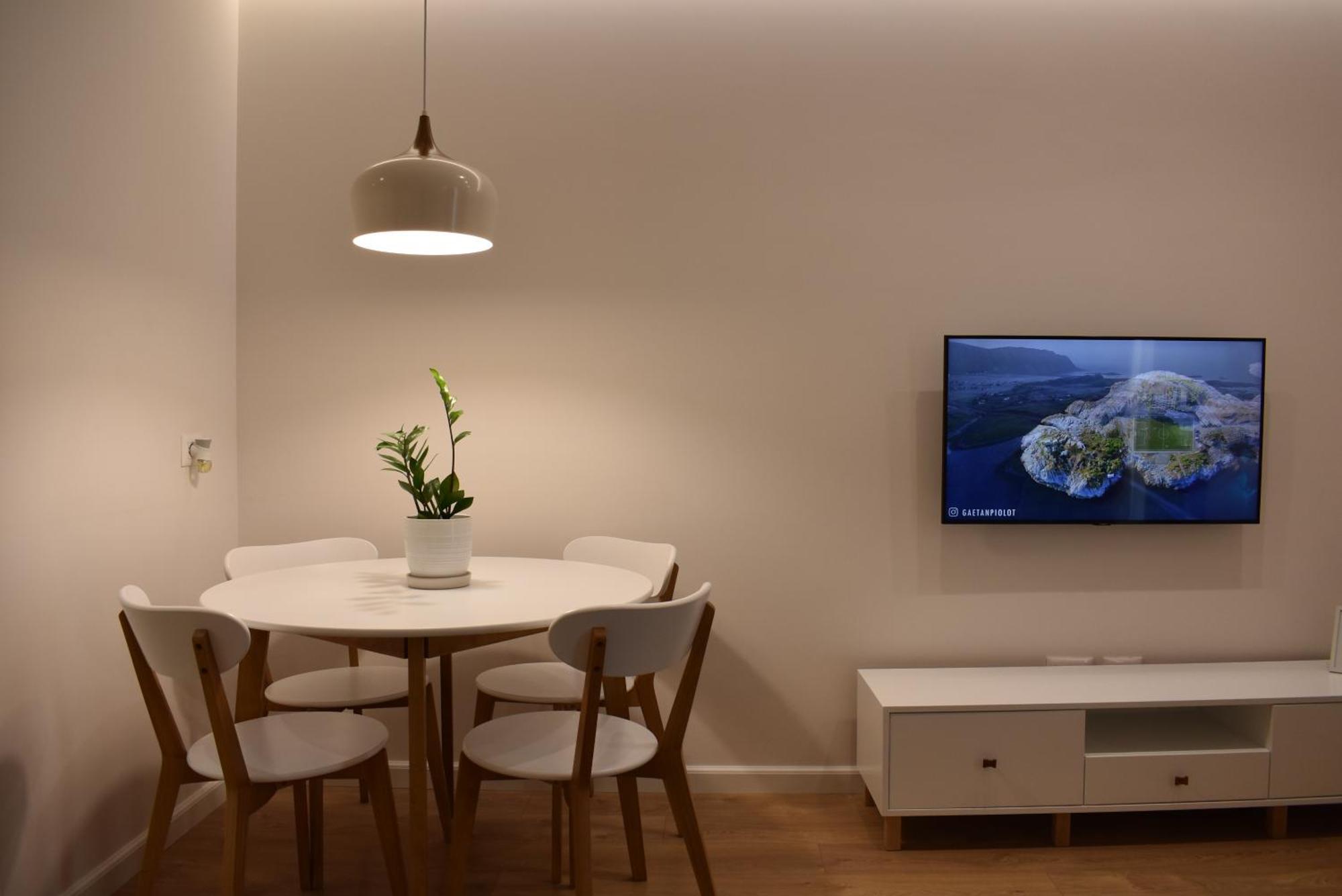 Tam Skanderbeg Square Serviced City Center Apartment No1 地拉那 外观 照片
