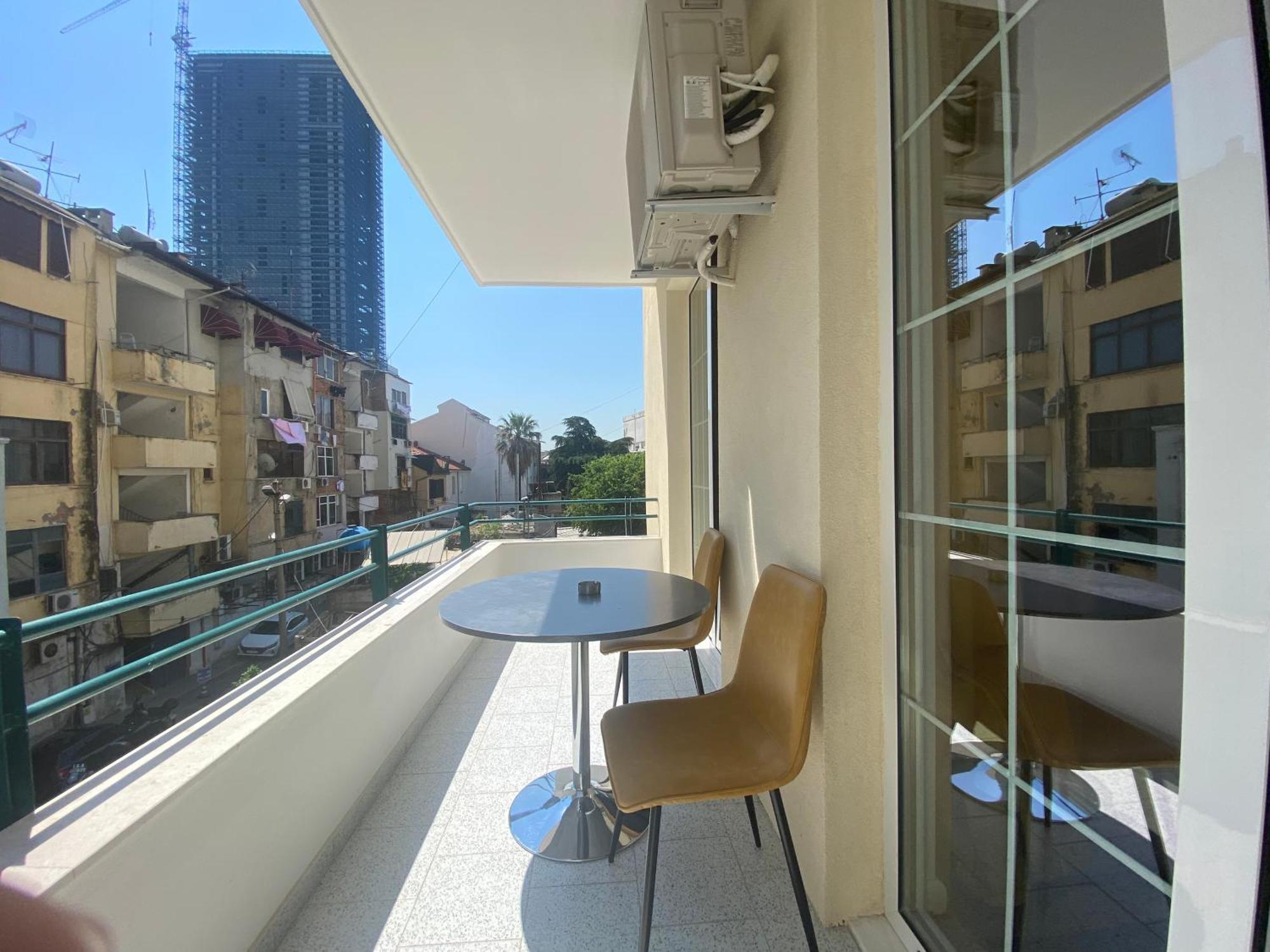 Tam Skanderbeg Square Serviced City Center Apartment No1 地拉那 外观 照片