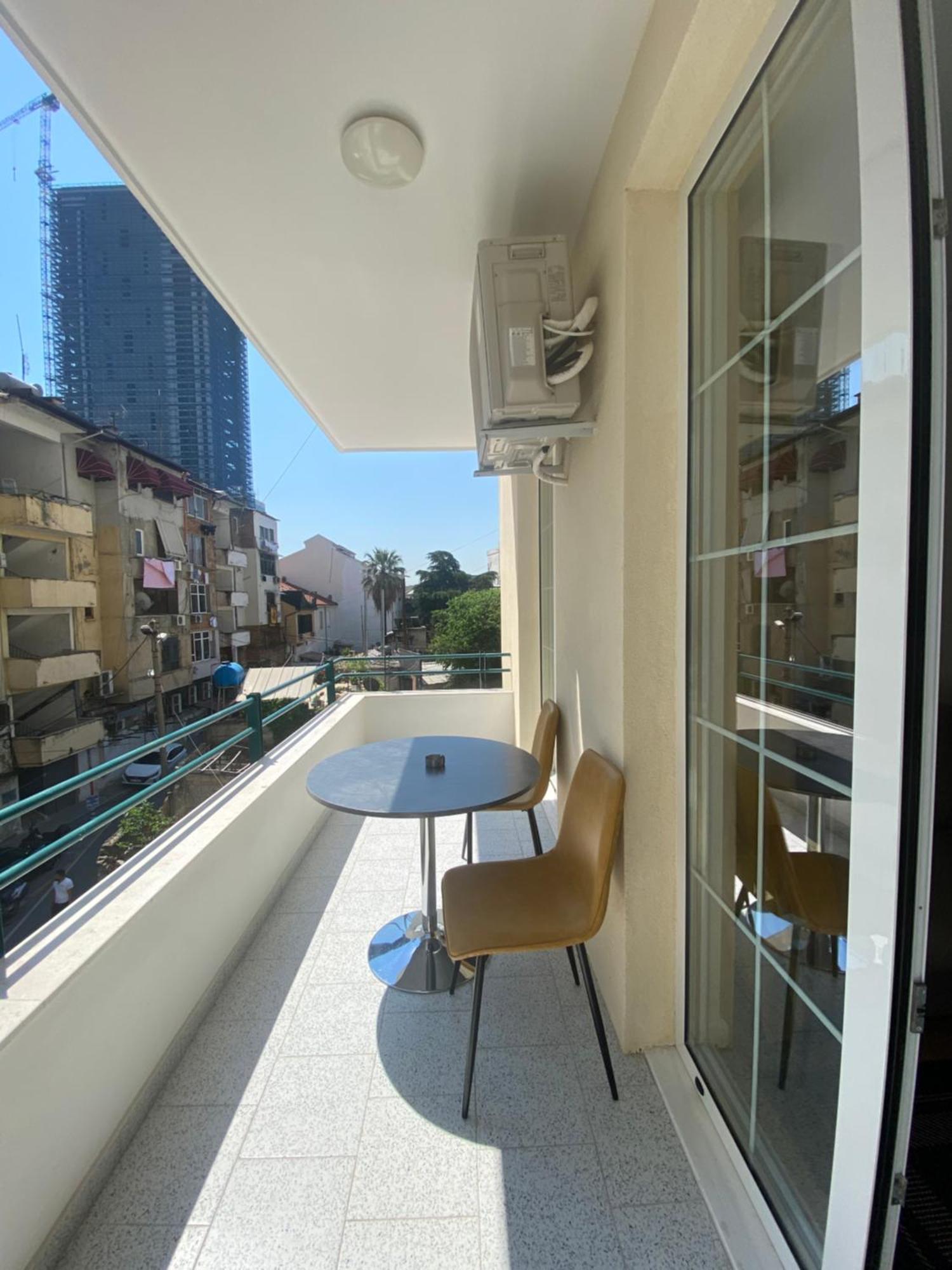 Tam Skanderbeg Square Serviced City Center Apartment No1 地拉那 外观 照片